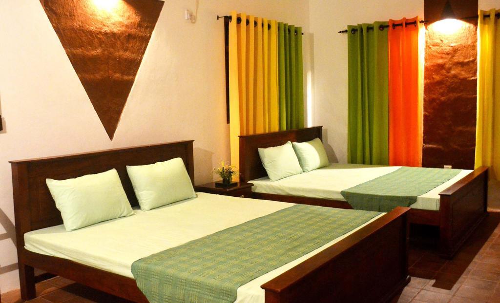 Pelican View Cottages Kataragama Exteriör bild